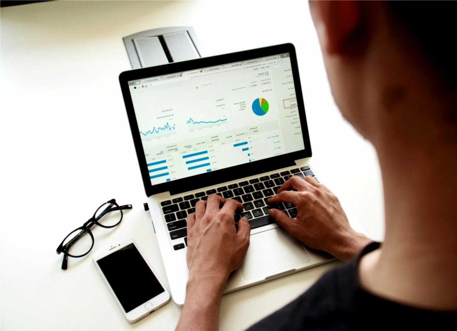 Praktische Lernszenarien mit moderner Technologie